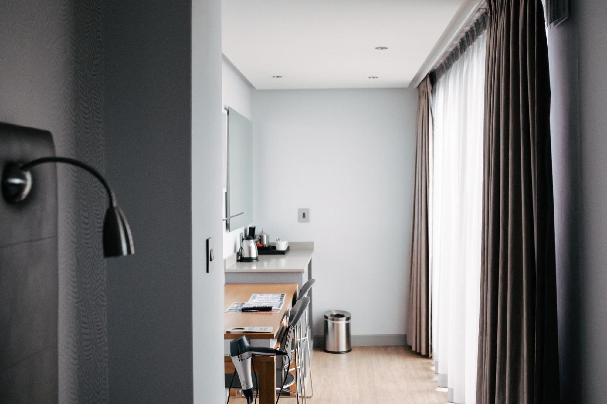 Krystal Hotel 4*